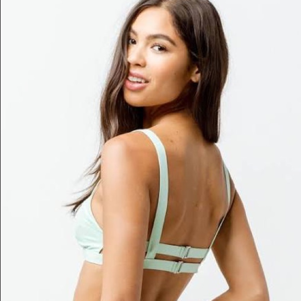 TAVIK light green bikini top! - Picture 3 of 6
